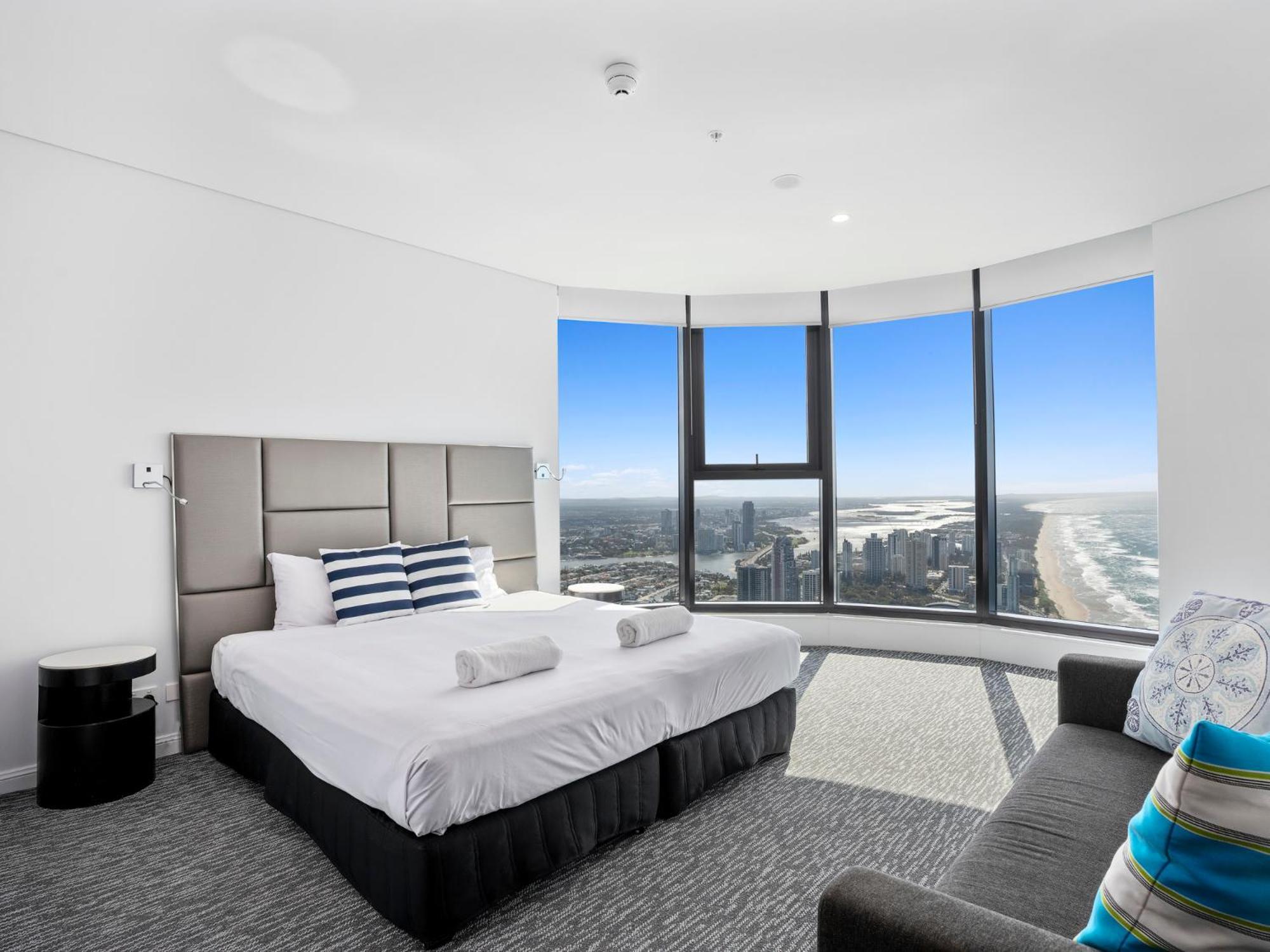 Surfers Paradise New Beachfront Apartments Gold Coast Extérieur photo