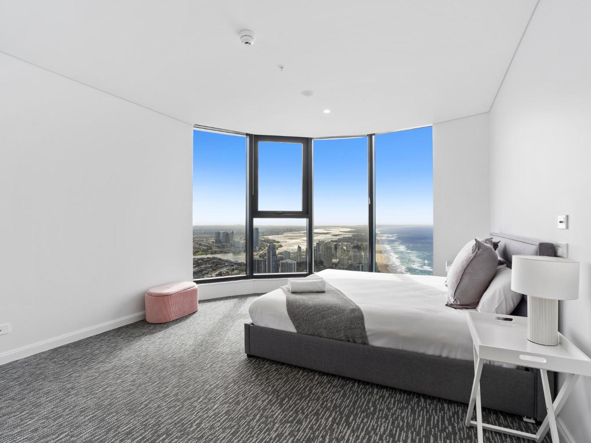 Surfers Paradise New Beachfront Apartments Gold Coast Extérieur photo