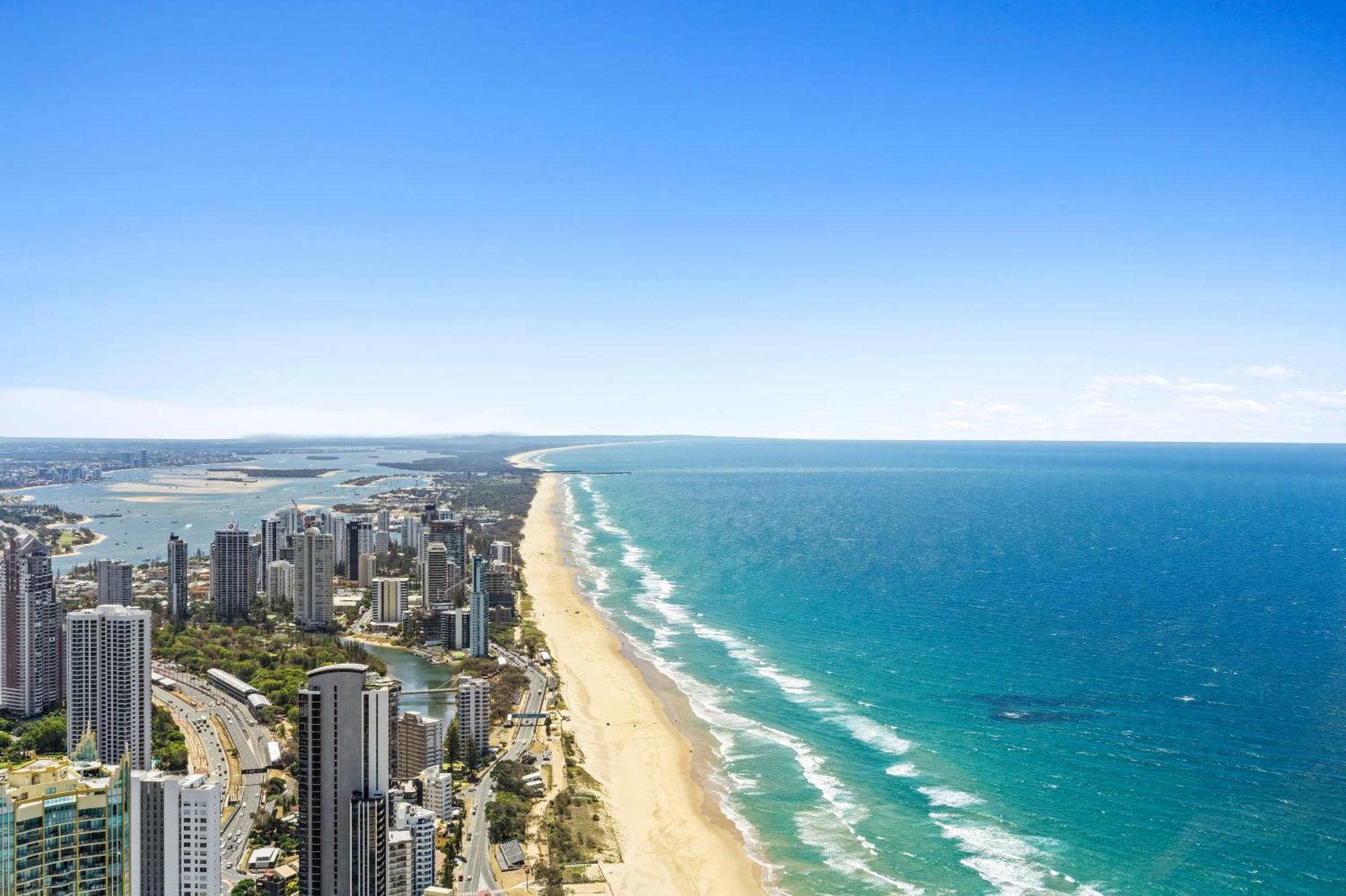Surfers Paradise New Beachfront Apartments Gold Coast Extérieur photo