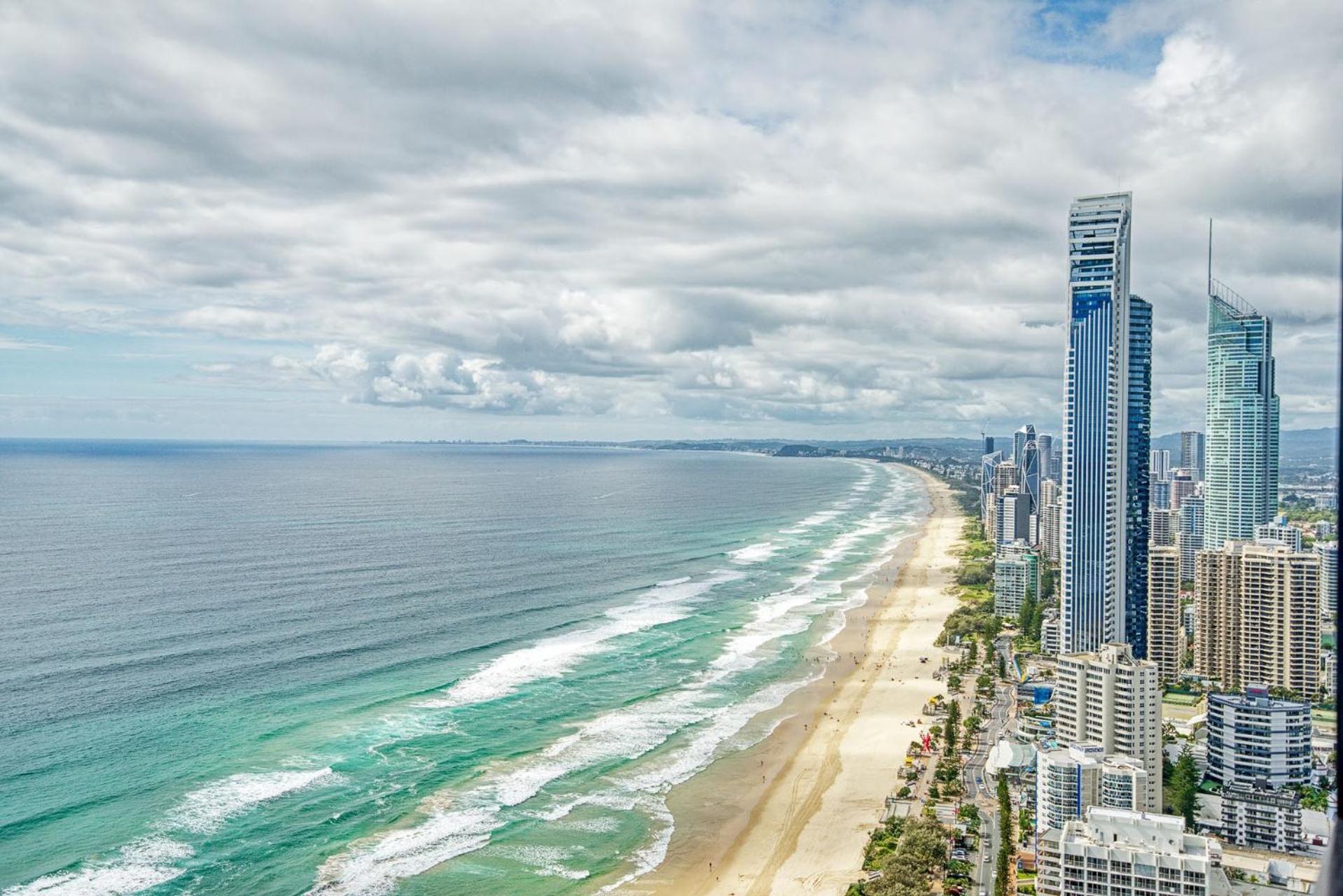 Surfers Paradise New Beachfront Apartments Gold Coast Extérieur photo